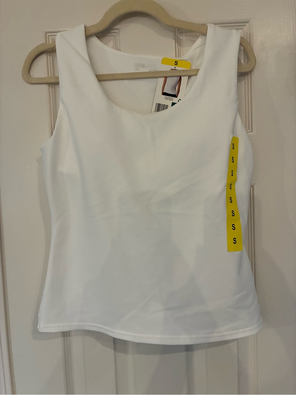 NWT 32 Degrees Cool White Scoop Neck Sleeveless Top Small